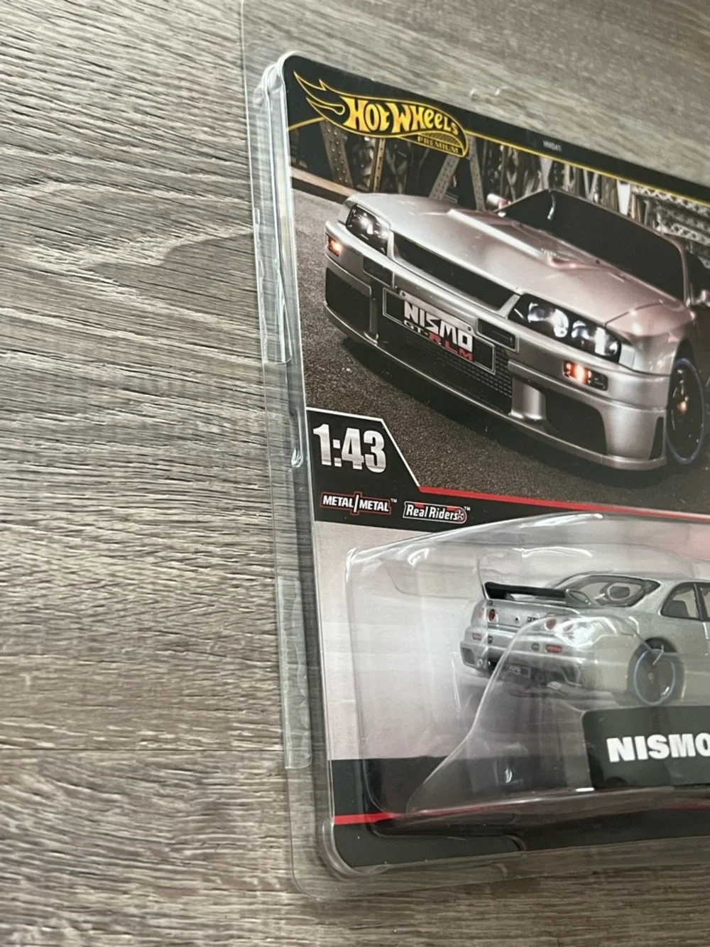 Hot Wheels Premium Nismo GT-R LM Nissan Skyline GT-R 1:43 Metal Die-Cast Car Lot